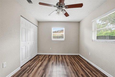 Villa ou maison à vendre à Orlando, Floride: 5 chambres, 166.57 m2 № 2131713 - photo 17