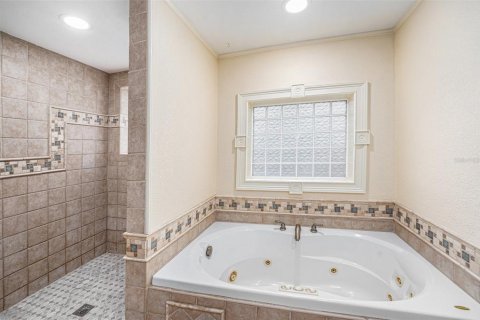 House in Clearwater, Florida 2 bedrooms, 157.66 sq.m. № 1880608 - photo 19