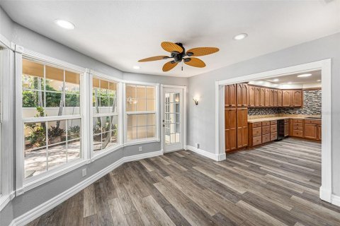 House in Clearwater, Florida 2 bedrooms, 157.66 sq.m. № 1880608 - photo 8
