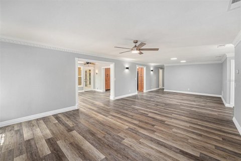 House in Clearwater, Florida 2 bedrooms, 157.66 sq.m. № 1880608 - photo 6