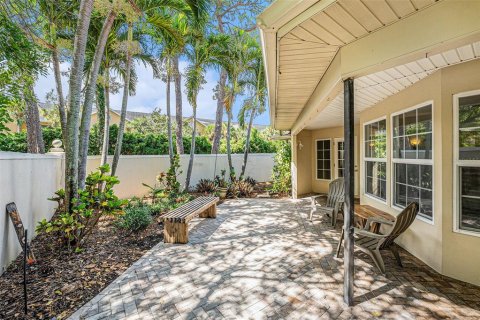 House in Clearwater, Florida 2 bedrooms, 157.66 sq.m. № 1880608 - photo 29