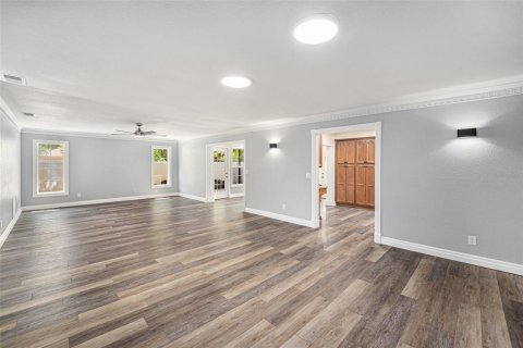 House in Clearwater, Florida 2 bedrooms, 157.66 sq.m. № 1880608 - photo 5