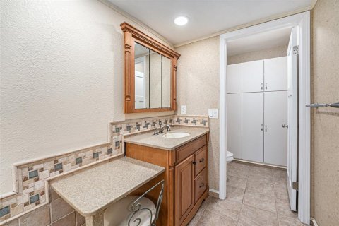 House in Clearwater, Florida 2 bedrooms, 157.66 sq.m. № 1880608 - photo 20