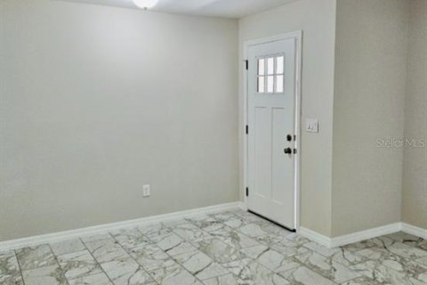 Appartement à louer à Avon Park, Floride: 2 chambres, 74.32 m2 № 2425383 - photo 5