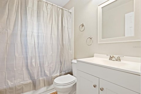 House in Valrico, Florida 3 bedrooms, 115.57 sq.m. № 1906543 - photo 22