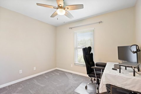House in Valrico, Florida 3 bedrooms, 115.57 sq.m. № 1906543 - photo 20