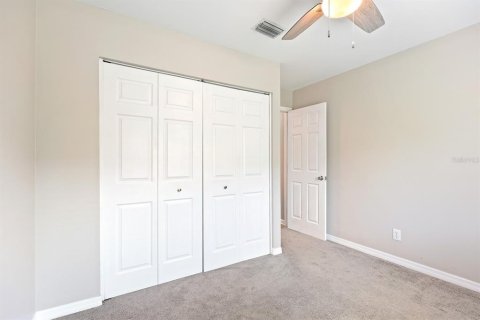 House in Valrico, Florida 3 bedrooms, 115.57 sq.m. № 1906543 - photo 24