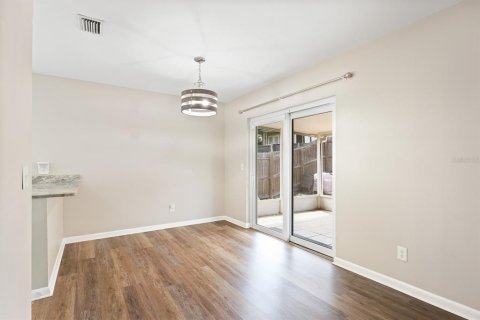 House in Valrico, Florida 3 bedrooms, 115.57 sq.m. № 1906543 - photo 6
