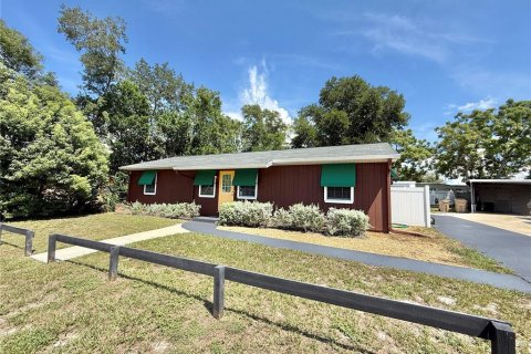 House in Tavares, Florida 3 bedrooms, 107.02 sq.m. № 1904637 - photo 20