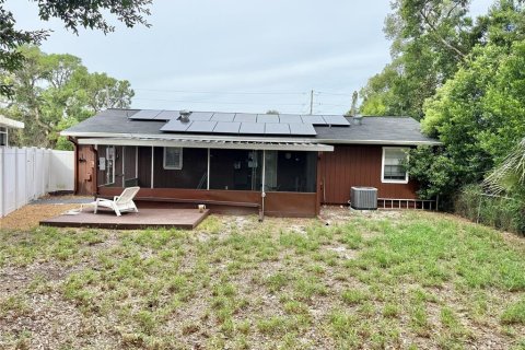 House in Tavares, Florida 3 bedrooms, 107.02 sq.m. № 1904637 - photo 23