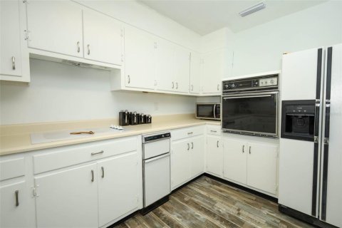 Villa ou maison à vendre à DeBary, Floride: 3 chambres, 165.92 m2 № 2402925 - photo 19