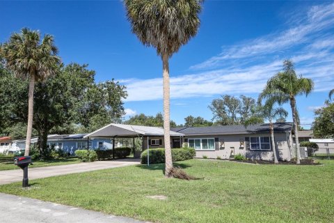 Villa ou maison à vendre à DeBary, Floride: 3 chambres, 165.92 m2 № 2402925 - photo 12