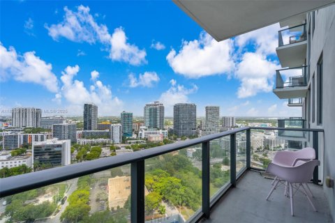 Condo in Miami, Florida, 2 bedrooms  № 1816444 - photo 22