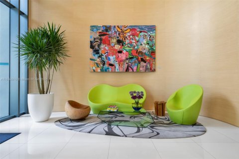 Condo in Miami, Florida, 2 bedrooms  № 1816444 - photo 25