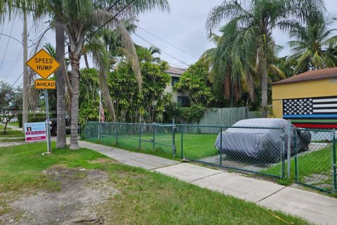 Villa ou maison à vendre à Miami, Floride: 3 chambres, 136.1 m2 № 1929305 - photo 8