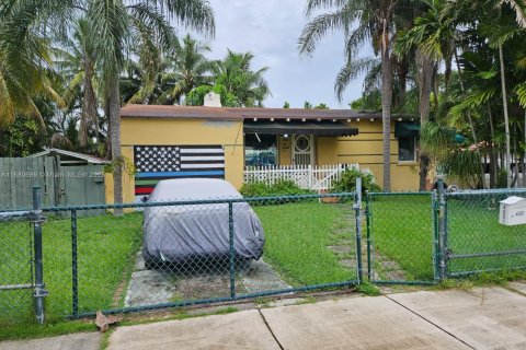 Villa ou maison à vendre à Miami, Floride: 3 chambres, 136.1 m2 № 1929305 - photo 10
