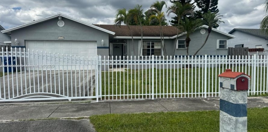 Villa ou maison à Homestead, Floride 2 chambres № 1971460