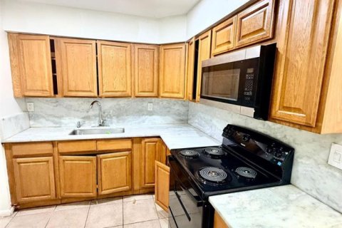 Appartement à louer à Lauderhill, Floride: 3 chambres, 111.48 m2 № 2085290 - photo 6