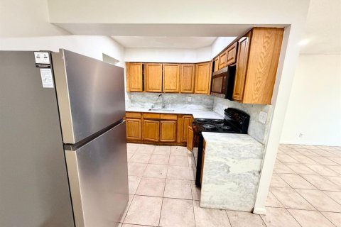 Appartement à louer à Lauderhill, Floride: 3 chambres, 111.48 m2 № 2085290 - photo 28