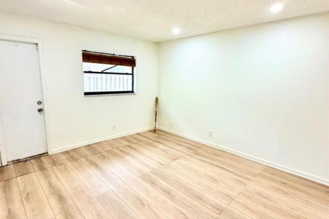 Appartement à louer à Lauderhill, Floride: 3 chambres, 111.48 m2 № 2085290 - photo 2
