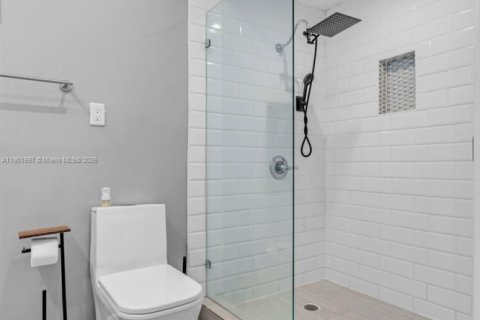 Copropriété à louer à North Miami, Floride: 1 chambre, 64.75 m2 № 1966097 - photo 25