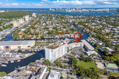 Copropriété à louer à North Miami, Floride: 1 chambre, 64.75 m2 № 1966097 - photo 27