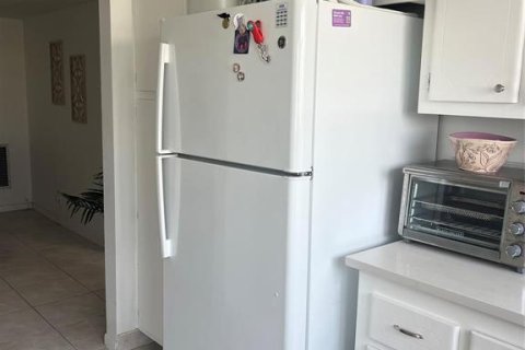 Copropriété à vendre à Hillsboro Beach, Floride: 2 chambres, 108.7 m2 № 2246037 - photo 12
