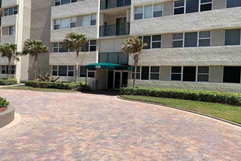 Condo à Hillsboro Beach, Floride, 2 chambres  № 2246037