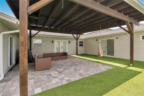 House in Orlando, Florida 4 bedrooms, 214.14 sq.m. № 1823068 - photo 30