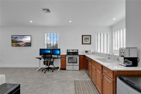 House in Orlando, Florida 4 bedrooms, 214.14 sq.m. № 1823068 - photo 24