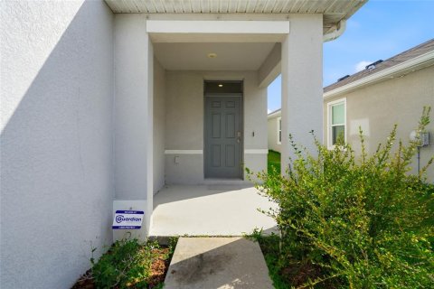 House in Wesley Chapel, Florida 4 bedrooms, 209.96 sq.m. № 2216888 - photo 5