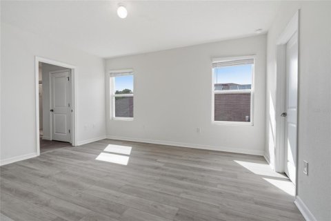 House in Wesley Chapel, Florida 4 bedrooms, 209.96 sq.m. № 2216888 - photo 23