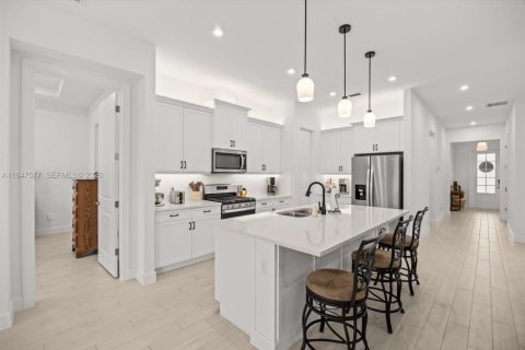 Купить виллу или дом в Порт-Сент-Луси, Флорида 3 спальни, 176.89м2, № 2009513 - фото 9