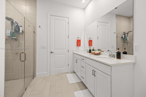 Купить виллу или дом в Порт-Сент-Луси, Флорида 3 спальни, 176.89м2, № 2009513 - фото 25