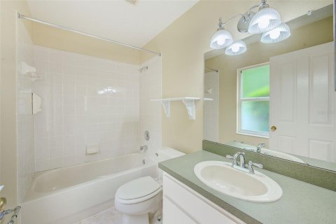 Villa ou maison à vendre à Wesley Chapel, Floride: 4 chambres, 209.49 m2 № 1778164 - photo 24