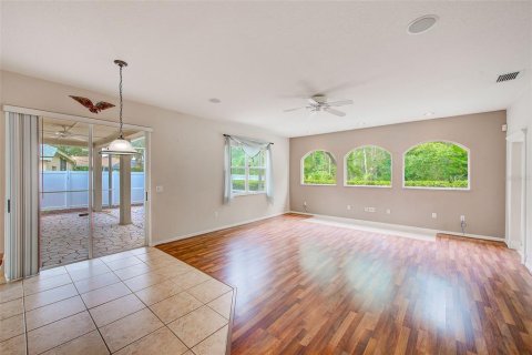 Villa ou maison à vendre à Wesley Chapel, Floride: 4 chambres, 209.49 m2 № 1778164 - photo 12