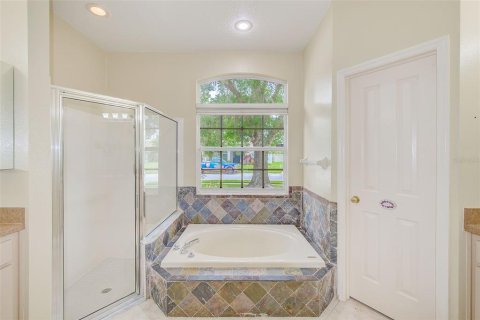 Villa ou maison à vendre à Wesley Chapel, Floride: 4 chambres, 209.49 m2 № 1778164 - photo 20