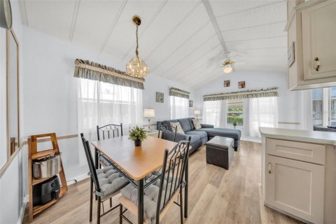 Купить кондоминиум в Клермон, Флорида 3 комнаты, 36.79м2, № 1618107 - фото 12