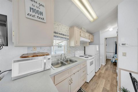 Купить кондоминиум в Клермон, Флорида 3 комнаты, 36.79м2, № 1618107 - фото 13