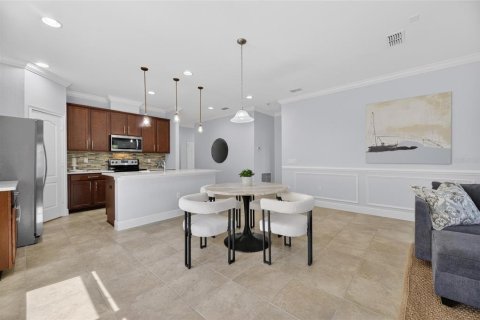 Villa ou maison à vendre à Apollo Beach, Floride: 4 chambres, 186.45 m2 № 2147571 - photo 20