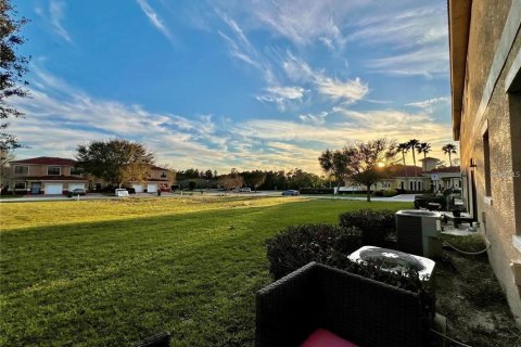Adosado en venta en Poinciana, Florida, 4 dormitorios, 177.07 m2 № 1851590 - foto 14