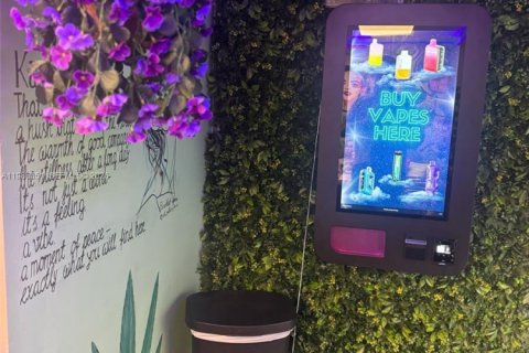 Купить коммерческую недвижимость в Норт-Майами-Бич, Флорида № 2044898 - фото 8