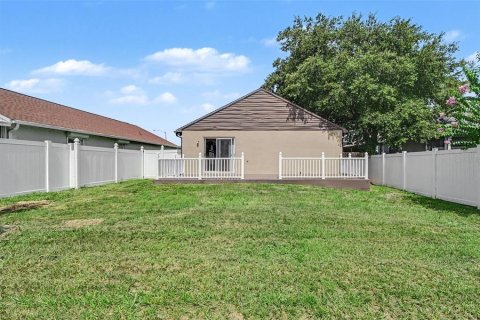 Casa en venta en Orlando, Florida, 3 dormitorios, 120.03 m2 № 2208063 - foto 15
