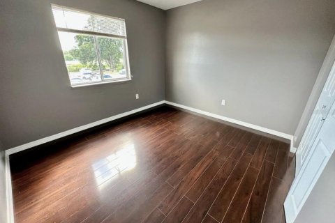 Condominio en alquiler en Tampa, Florida, 2 dormitorios, 81.85 m2 № 1826702 - foto 11