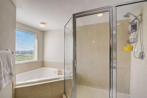 Condominio en venta en New Port Richey, Florida, 2 dormitorios, 124.4 m2 № 1535930 - foto 14