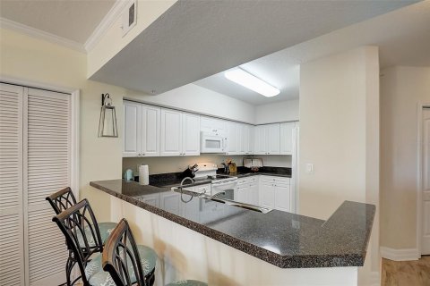 Condominio en venta en New Port Richey, Florida, 2 dormitorios, 124.4 m2 № 1535930 - foto 7