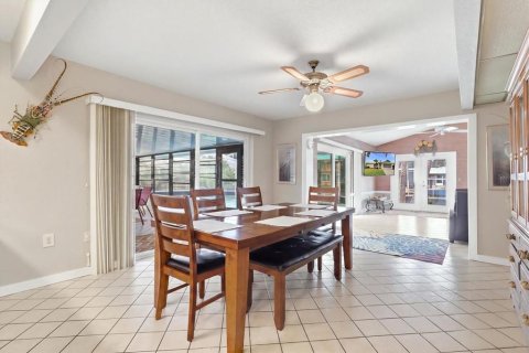 Casa en venta en Crystal River, Florida, 3 dormitorios, 208.57 m2 № 2386150 - foto 14