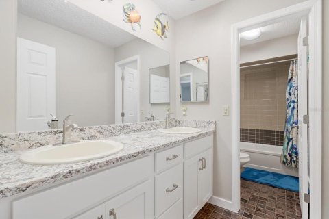 Casa en venta en Crystal River, Florida, 3 dormitorios, 208.57 m2 № 2386150 - foto 28