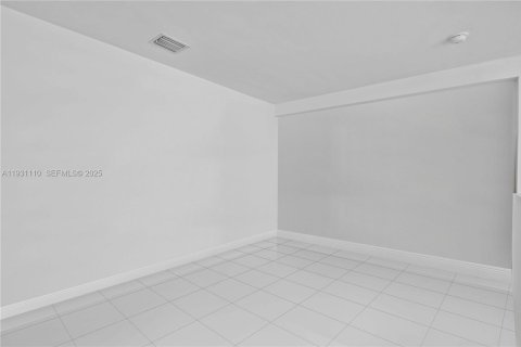 Copropriété à louer à Miami Beach, Floride: 1 chambre, 73.39 m2 № 1989786 - photo 18