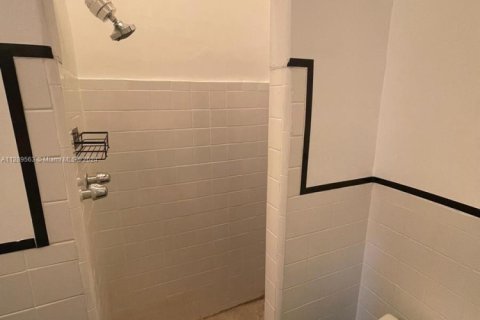 Copropriété à vendre à Miami Beach, Floride: 18.58 m2 № 1977991 - photo 10